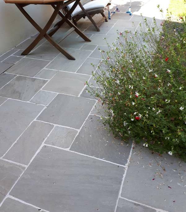 Création d'une terrasse en opus romain Création d'une terrasse en opus romain